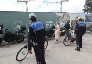 Sakarya Uzunçarşı’da bisikletlilere ‘hassasiyet’ çağrısı